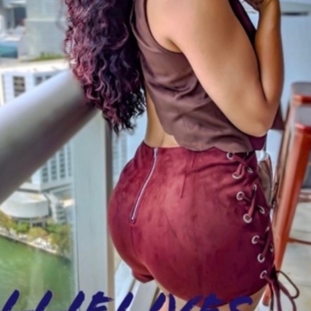 🔥HP🔥BROWN Faux Suede Lace Up Shorts